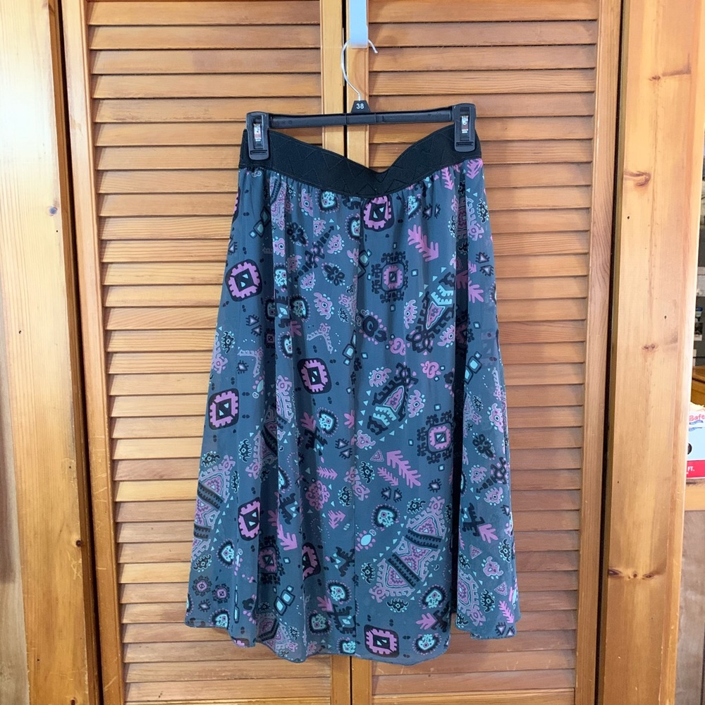 5/$25 Lularoe Midi Floral Lola Skirt